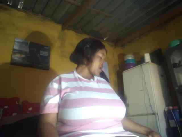 Melonboobs1 webcam