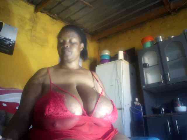 Melonboobs1 webcam