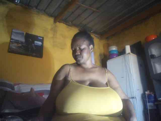 Melonboobs1 webcam