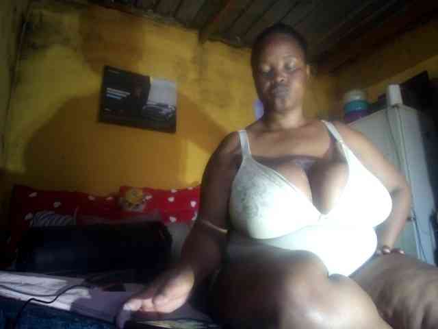 Melonboobs1 webcam