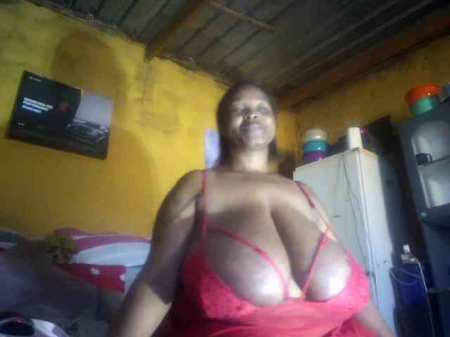 Melonboobs1 webcam