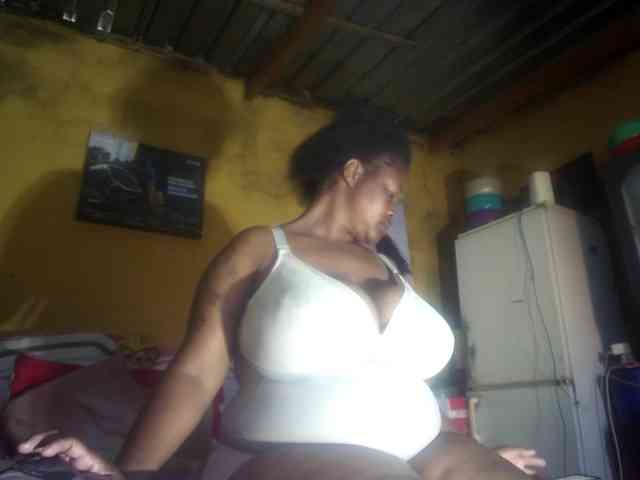Melonboobs1 webcam