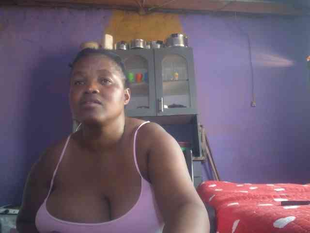 Melonboobs1 webcam