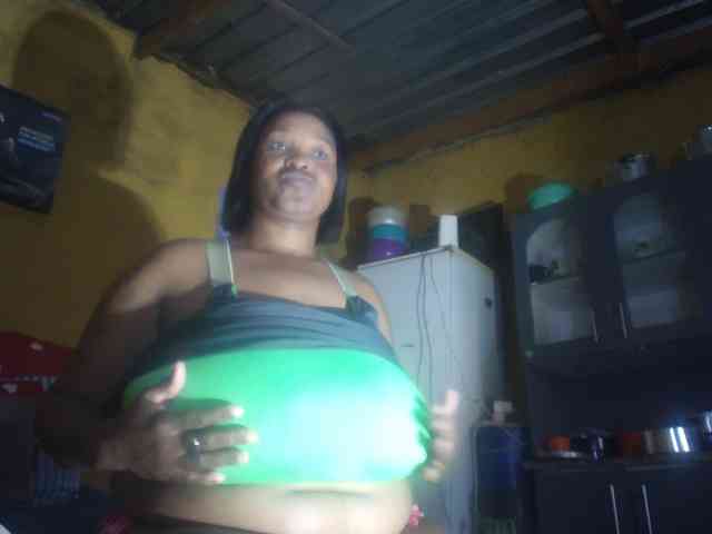 Melonboobs1 webcam