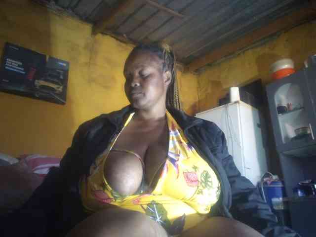 Melonboobs1 webcam