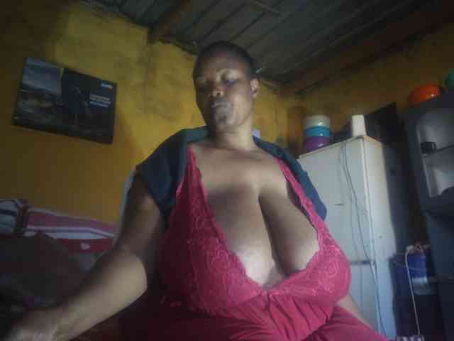 Melonboobs1 webcam