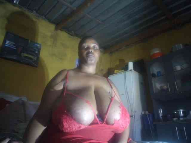 Melonboobs1 webcam