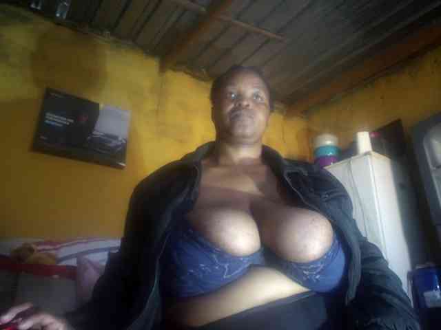 Melonboobs1 Melonboobs1