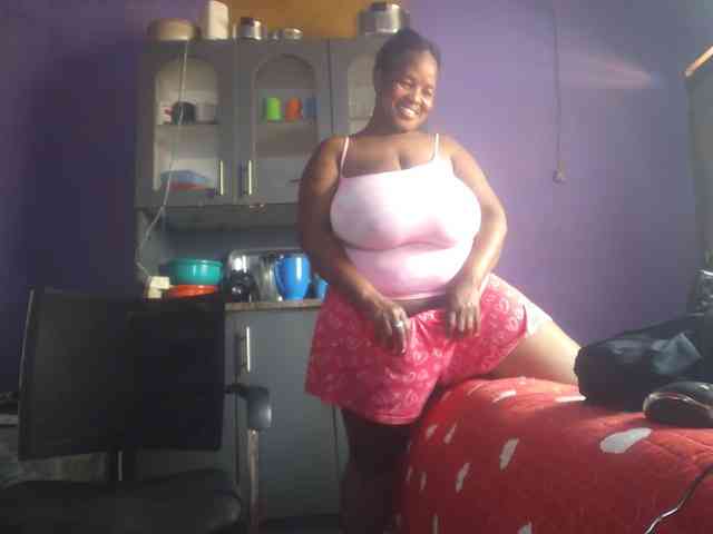 Melonboobs1 webcam