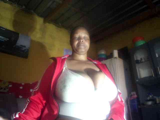 Melonboobs1 webcam