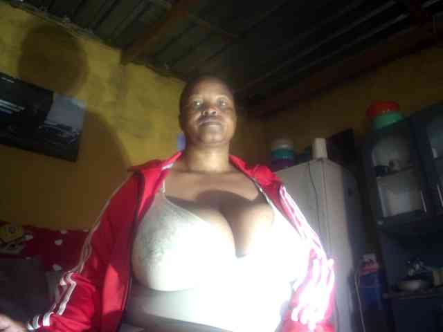 Melonboobs1 webcam