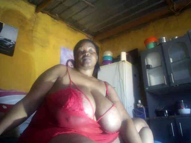 Melonboobs1 webcam