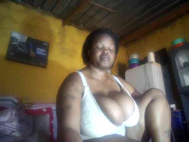 Melonboobs1 webcam