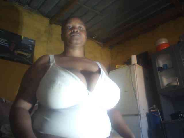 Melonboobs1 webcam
