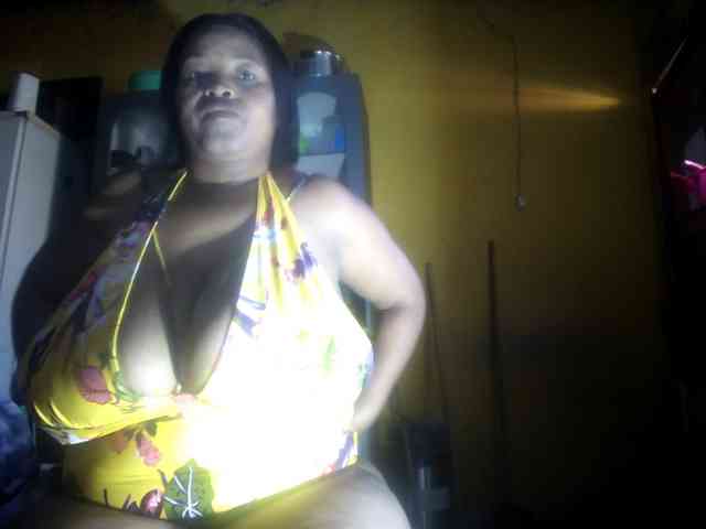 Melonboobs1 webcam