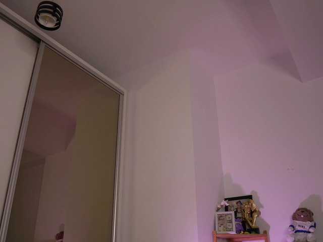 MonaLisss live cam on BongaCams