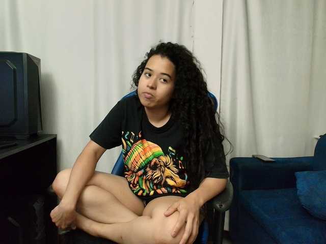 couplee-horny live cam on BongaCams