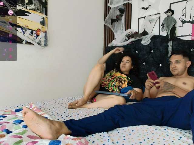 couplee-horny live cam on BongaCams