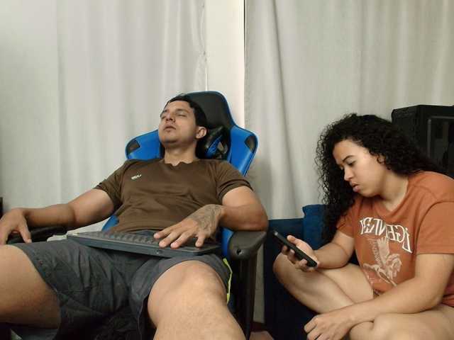 Couplee-horny