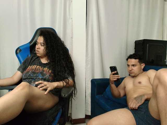 couplee-horny live webcam show