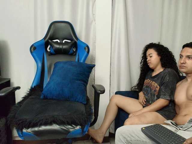 couplee-horny live cam