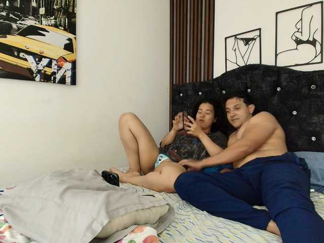couplee-horny live cam on BongaCams