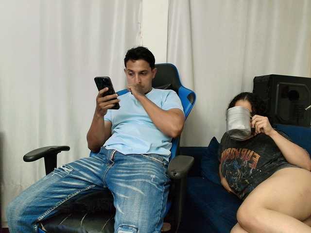couplee-horny live cam on BongaCams