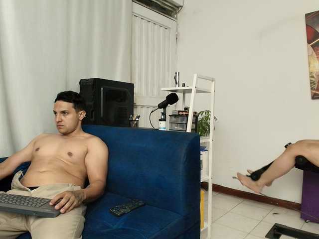 couplee-horny live cam on BongaCams