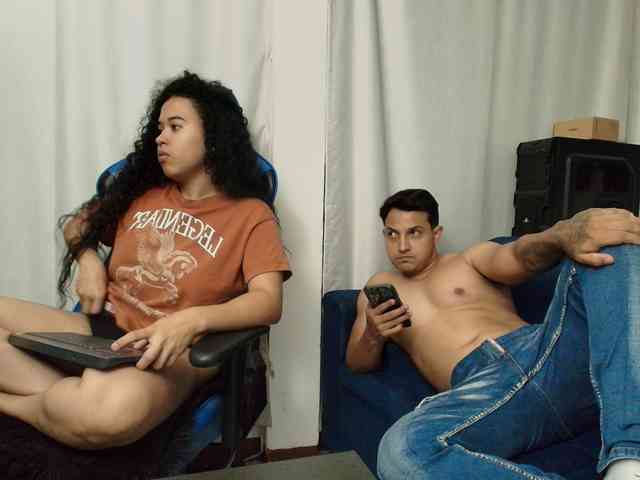 couplee-horny webcam