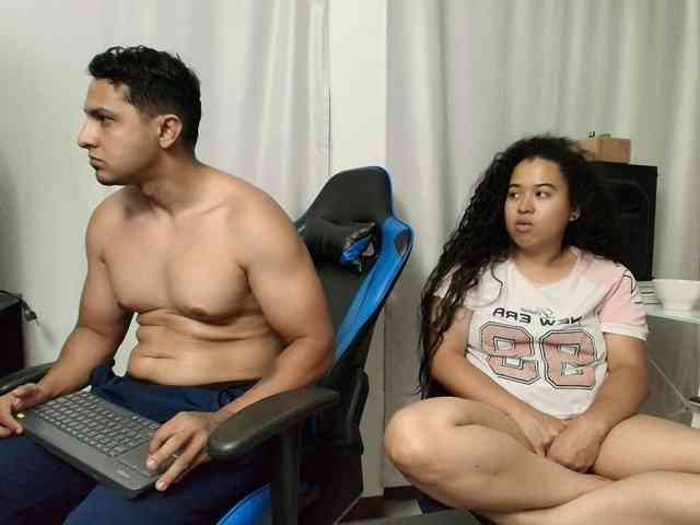 couplee-horny webcam