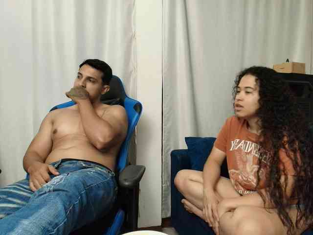 couplee-horny webcam