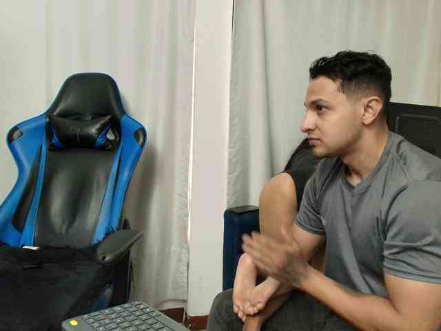 couplee-horny Sex Cam Show