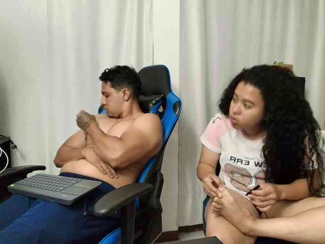 couplee-horny webcam