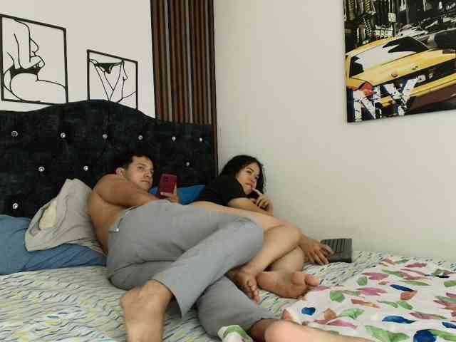 couplee-horny webcam
