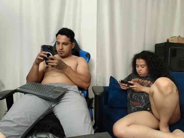 couplee-horny webcam