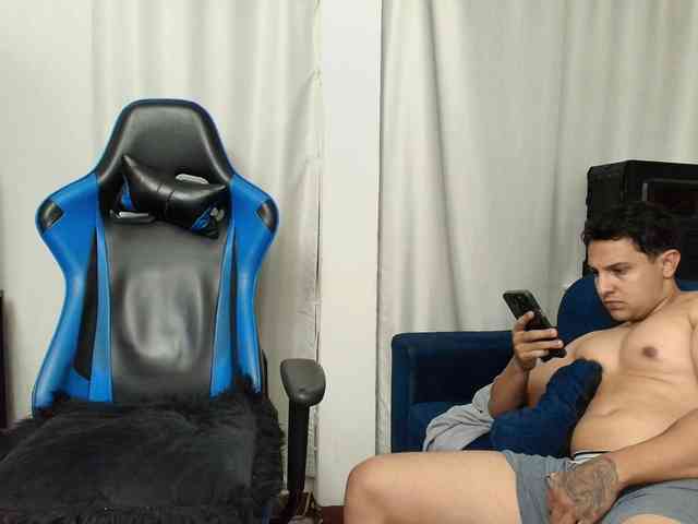 couplee-horny webcam