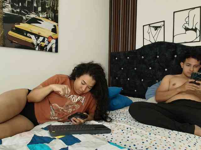 couplee-horny webcam