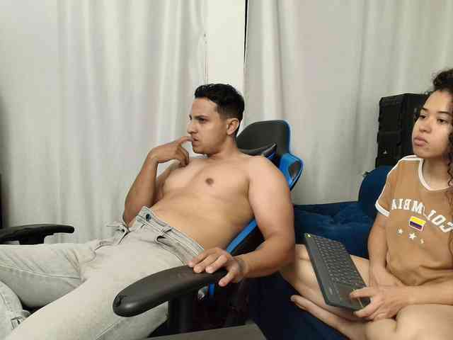 couplee-horny webcam
