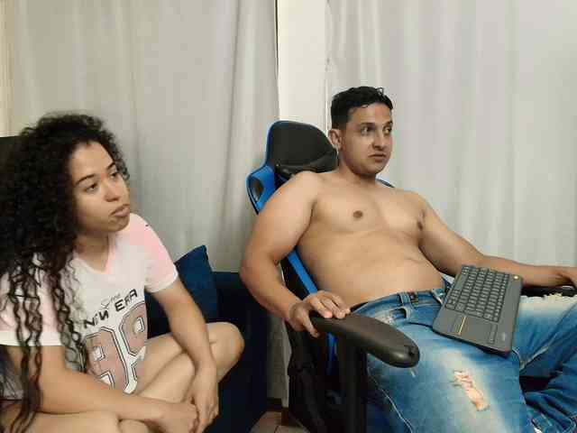couplee-horny webcam