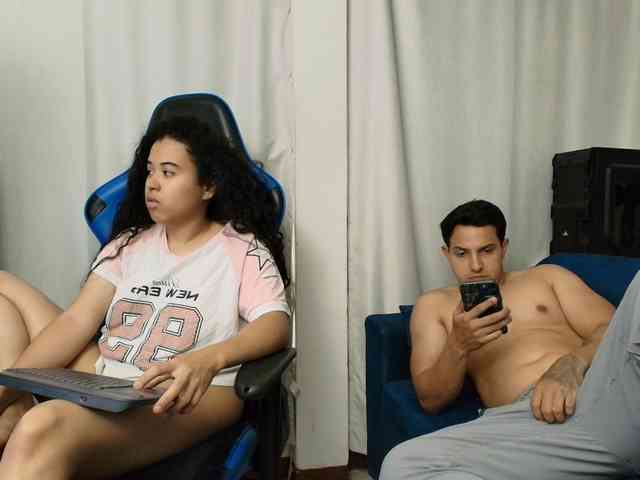 couplee-horny webcam