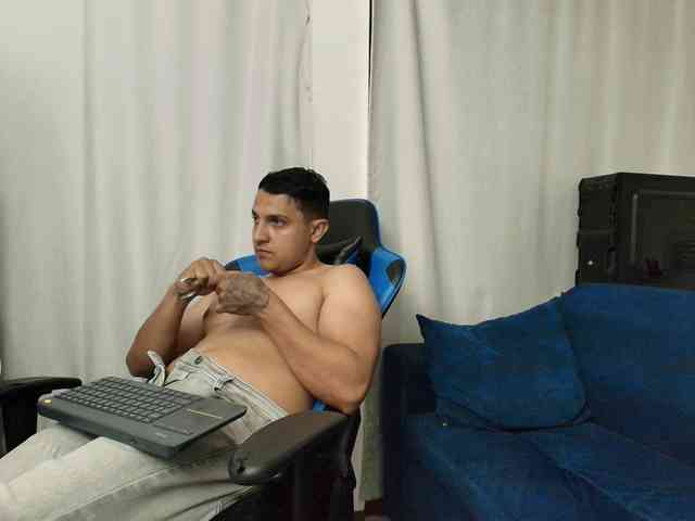couplee-horny webcam