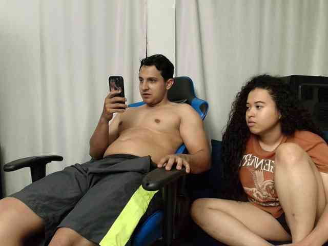 couplee-horny Sex Cam Show