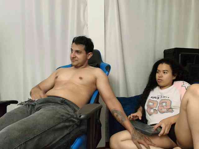 couplee-horny webcam