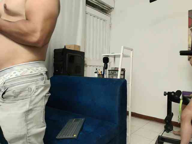 couplee-horny webcam