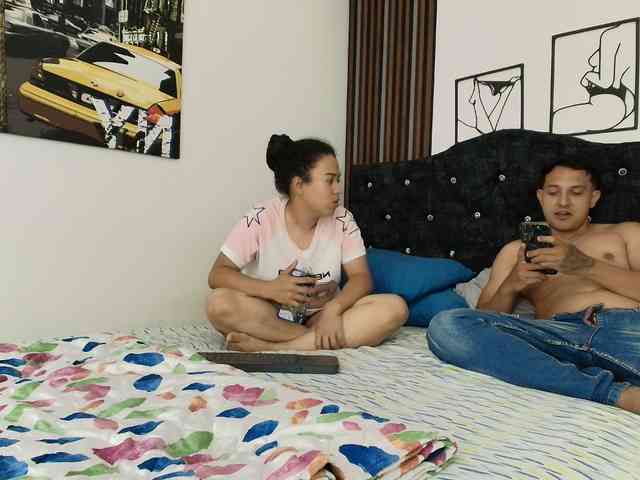 couplee-horny webcam