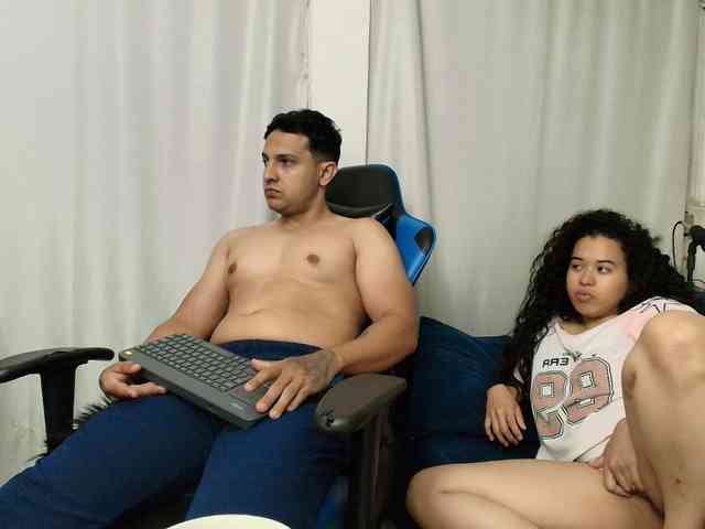 couplee-horny webcam