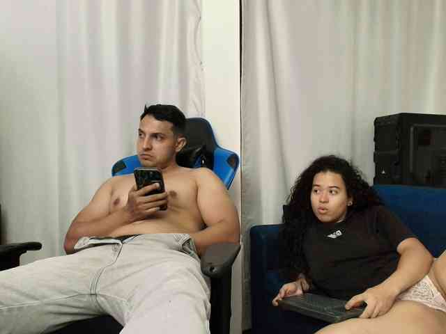couplee-horny Sex Cam Show