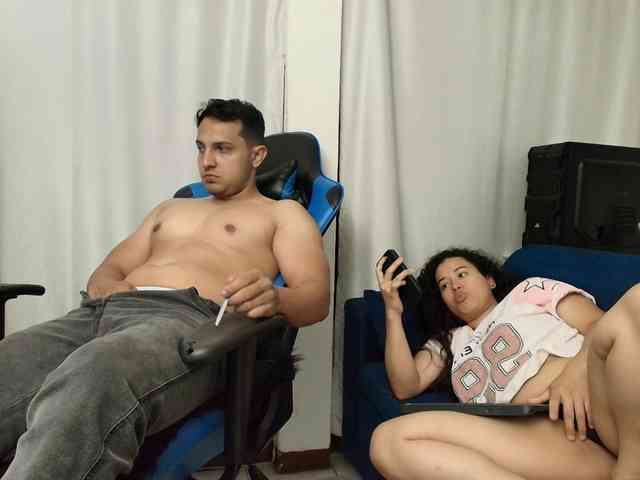 couplee-horny webcam