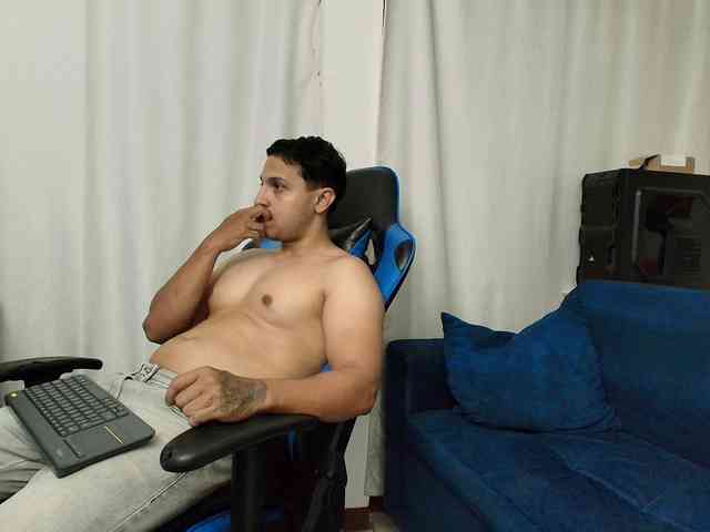 couplee-horny webcam