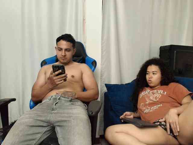 couplee-horny webcam